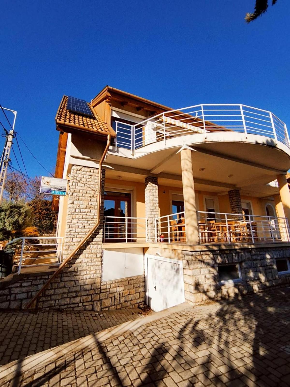 באלאטונפורד Apartman Vitorlas Vendeghaz מראה חיצוני תמונה